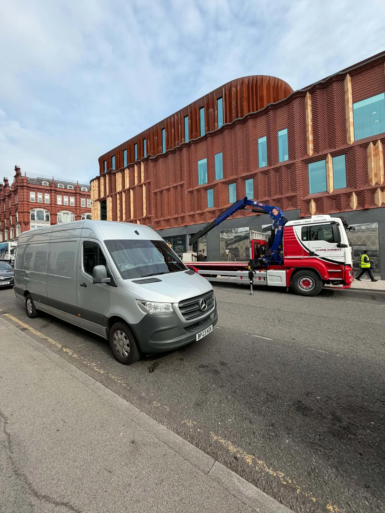 Specialist vehicles and site coordination